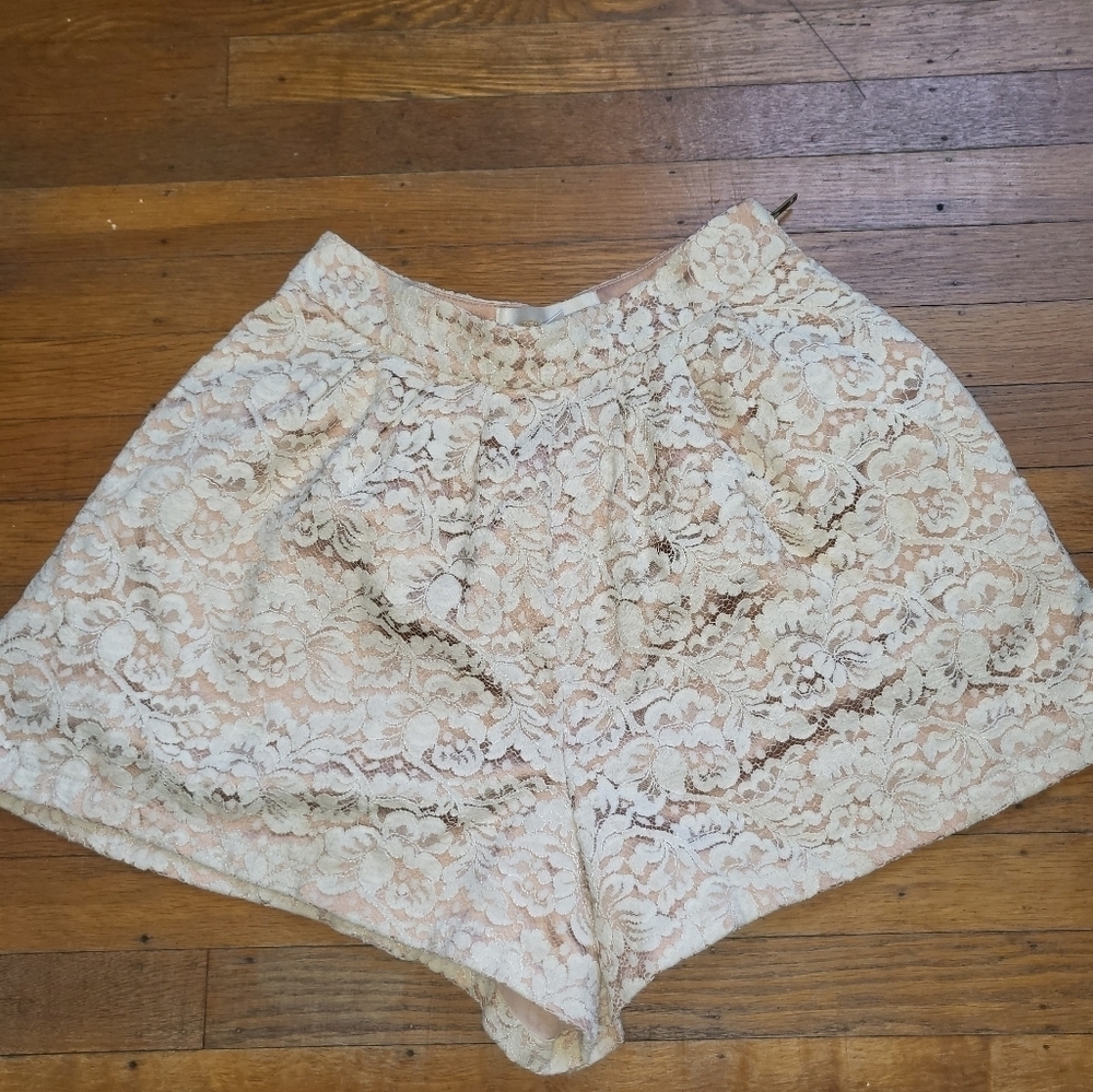 Lauren Moffatt for Anthropologie lace pleated shorts
